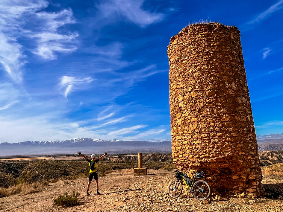 Bikepacking Andalusien – Etappe 9 Die Sierra Nevada Liegt Noch In Der Ferne, Aber Diese Müssen Wir Heute Hinter Uns Lassen